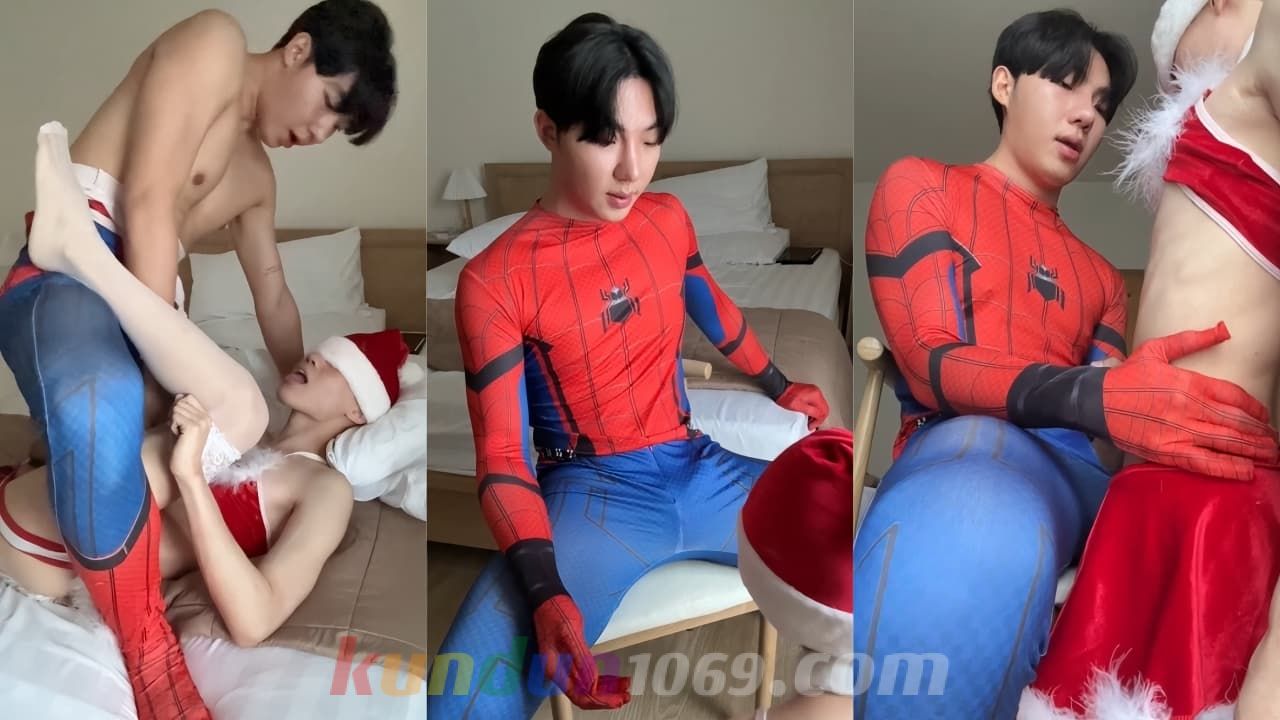 [OF] TEETW SPIDERMAN x SANTA BOT